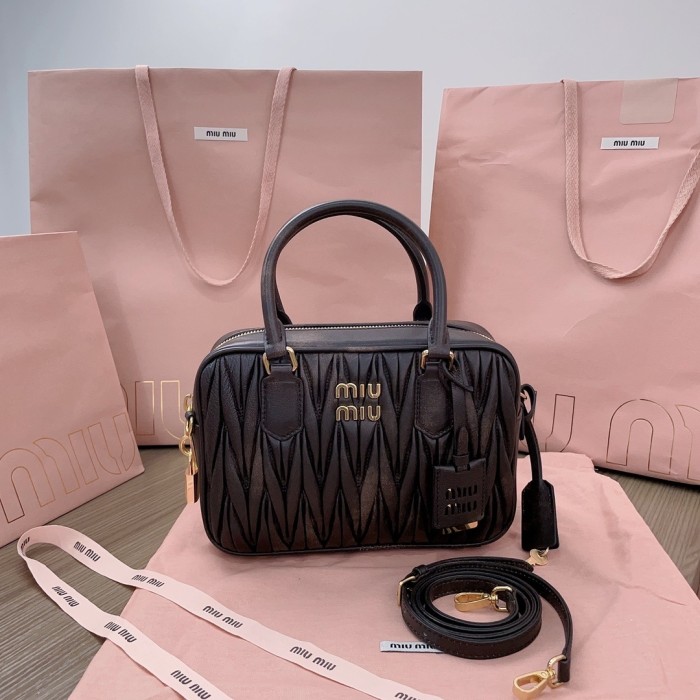 Arcadie Matelassé Nappa Leather Bag“24*16*7.5CM”-0511=