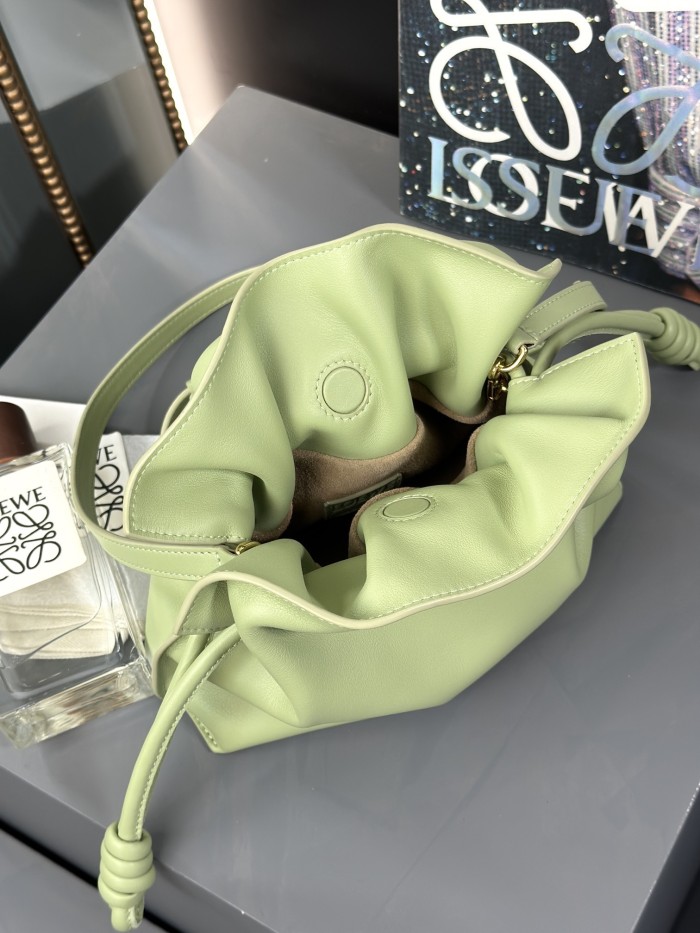 Mini Flamenco Clutch In Nappa Calfskin“22.5*18*9CM”-057=