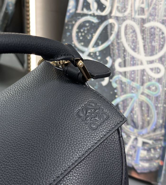 Small Puzzle Edge bag in soft grained calfskin“24*16*10.5CM”-086=