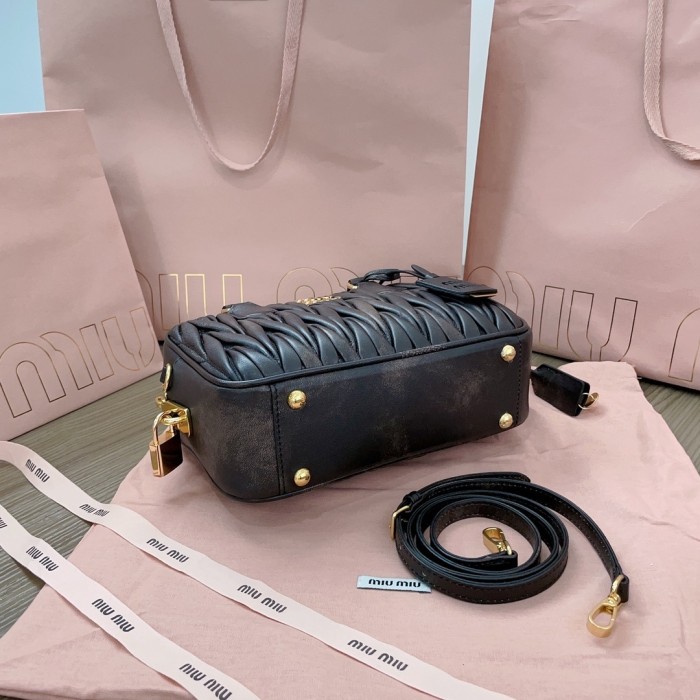 Arcadie Matelassé Nappa Leather Bag“24*16*7.5CM”-0511=