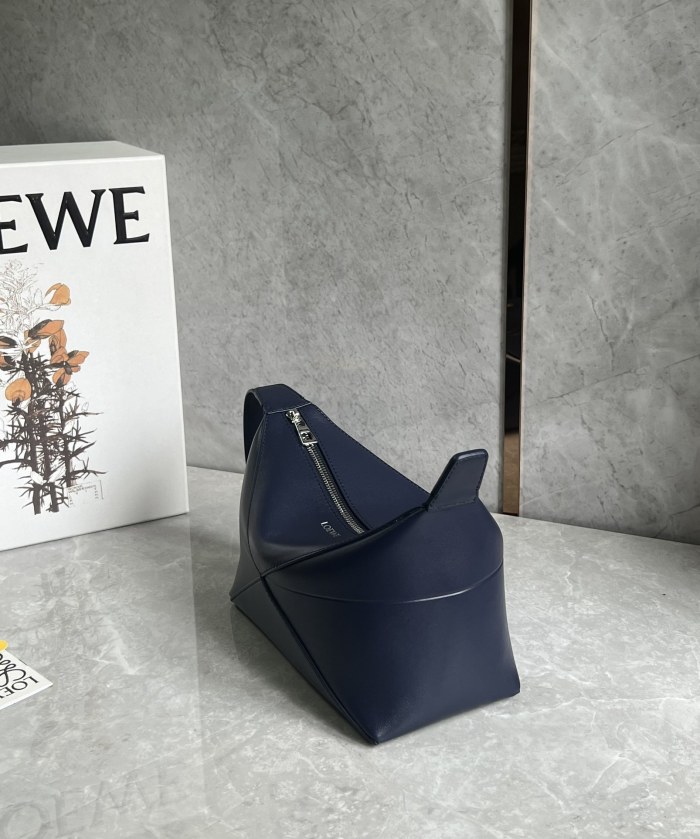 Hammock Hobo In Classic Calfskin “23*15.5*6.5CM”-057=