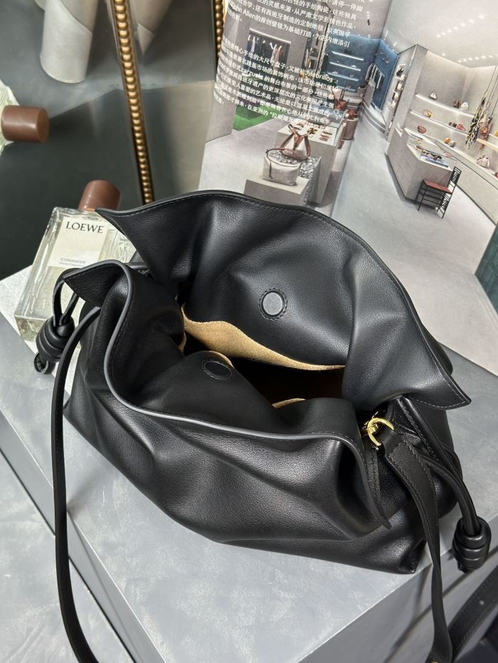 Medium Flamenco clutch in nappa calfskin“30*24.5*10.5CM”-086=