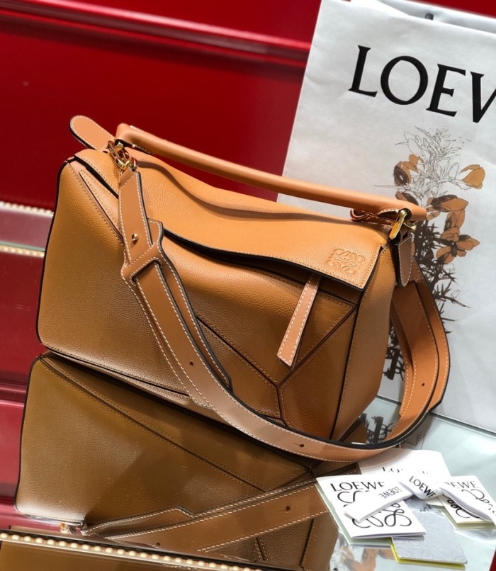 Medium Puzzle bag in soft grained calfskin“29*18*12CM”-027=