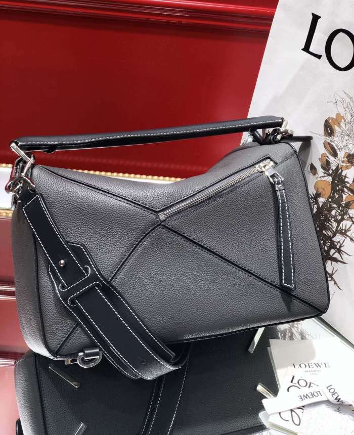 Medium Puzzle bag in soft grained calfskin“29*18*12CM”-027=