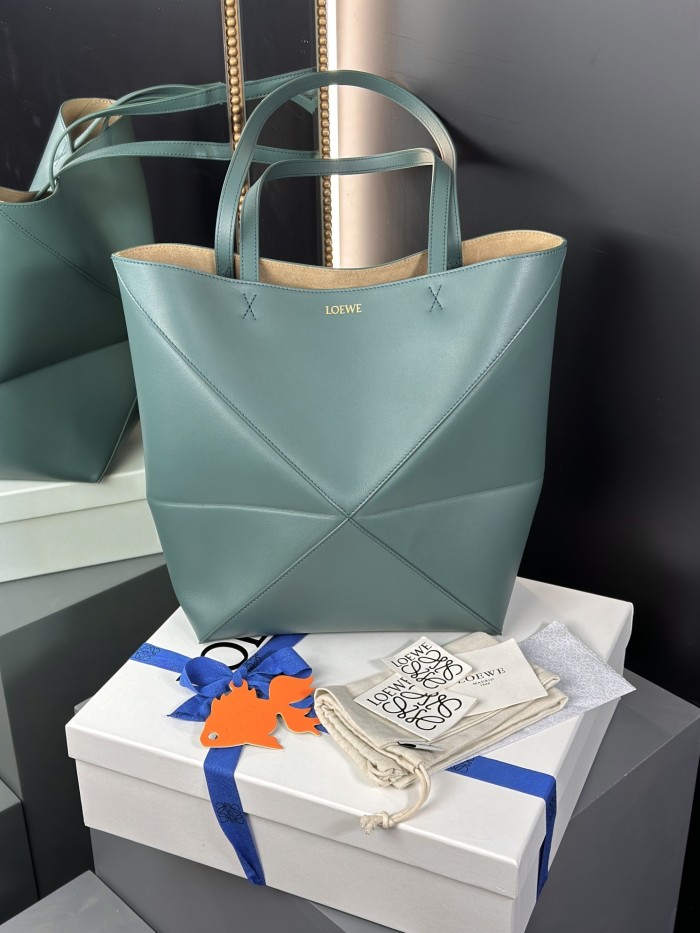 Medium Puzzle Fold tote in nappa calfskin“31.5*25.5*14.5CM”-086=
