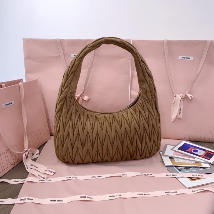 Wander Matelassé Suede Hobo Bag“35*27*8.5CM”-0511=