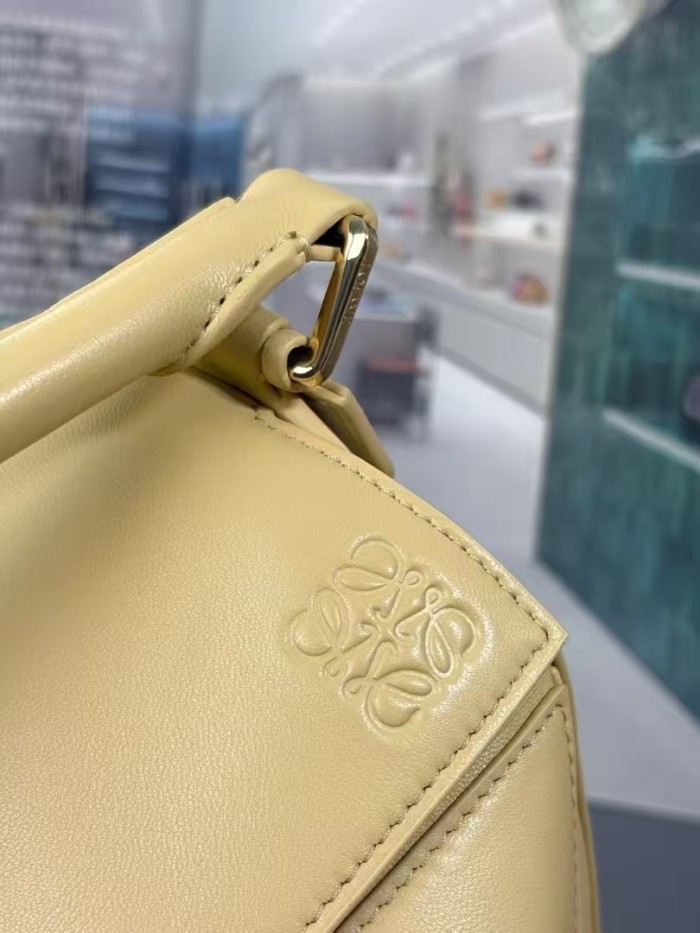 Small Featherlight Puzzle bag in nappa lambskin“24*16.5*10.5CM”-057=