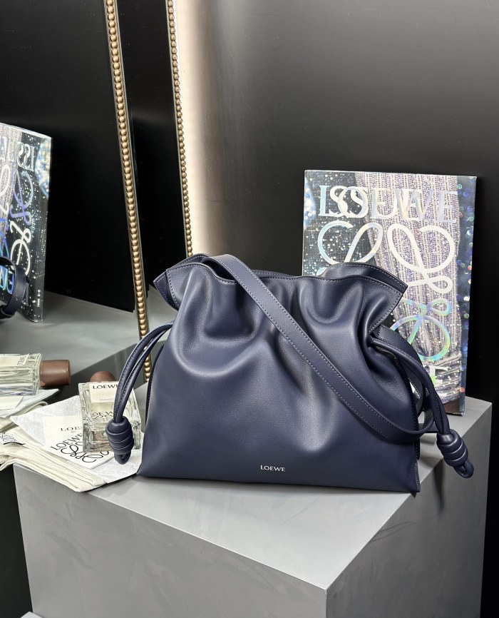 Medium Flamenco clutch in nappa calfskin“30*24.5*10.5CM”-086=