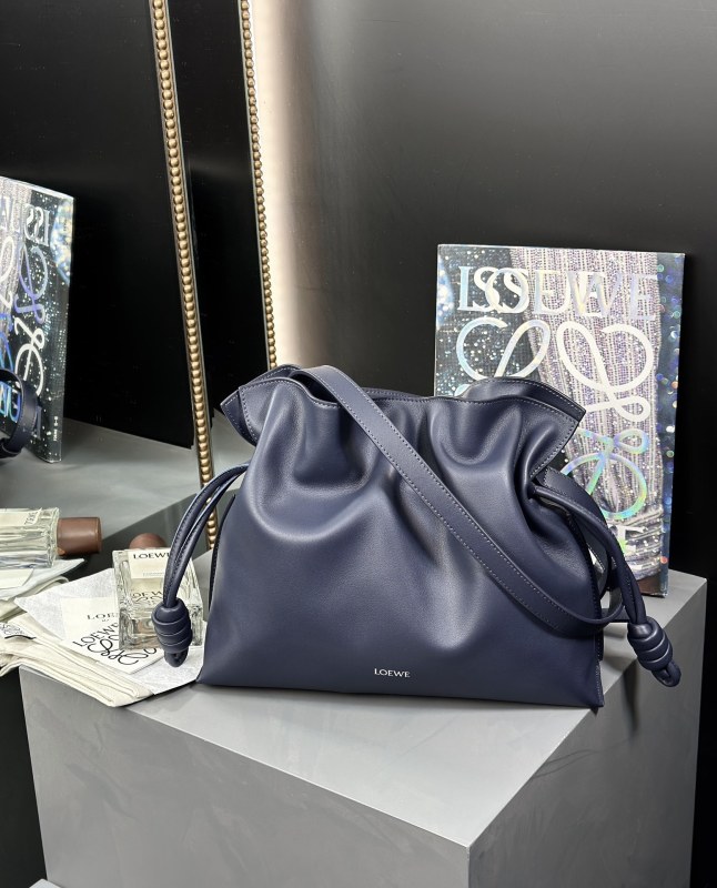 Medium Flamenco clutch in nappa calfskin“30*24.5*10.5CM”-086=