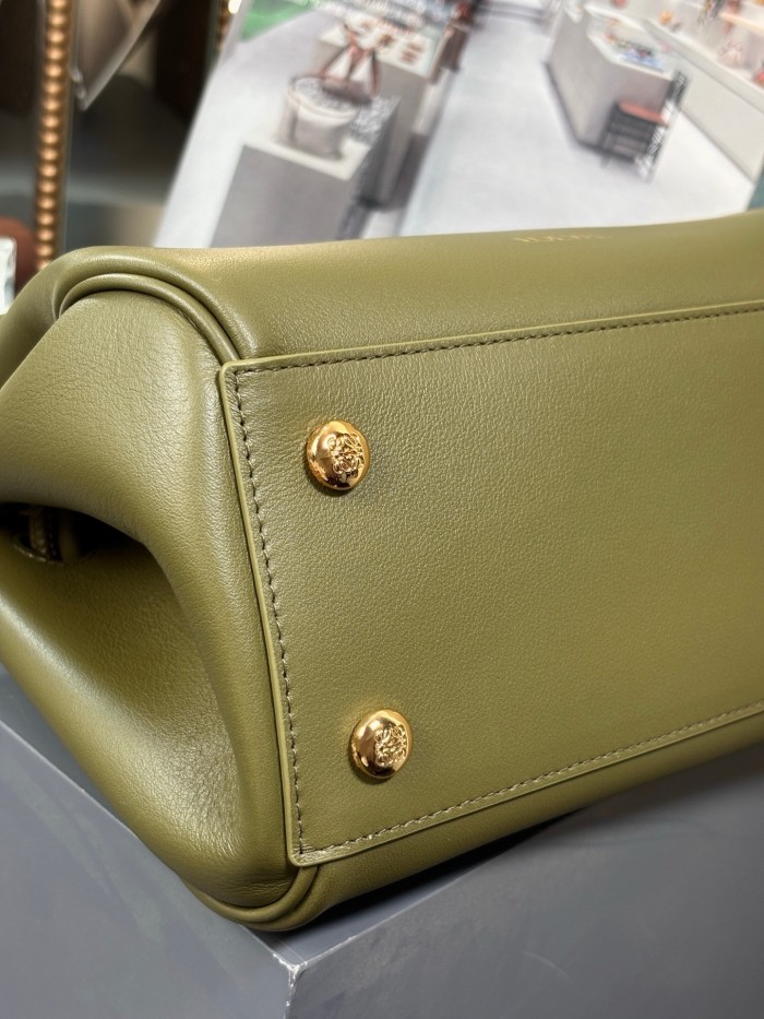 Small Madrid bag in smooth calfskin“23.5*19*10CM”-009=