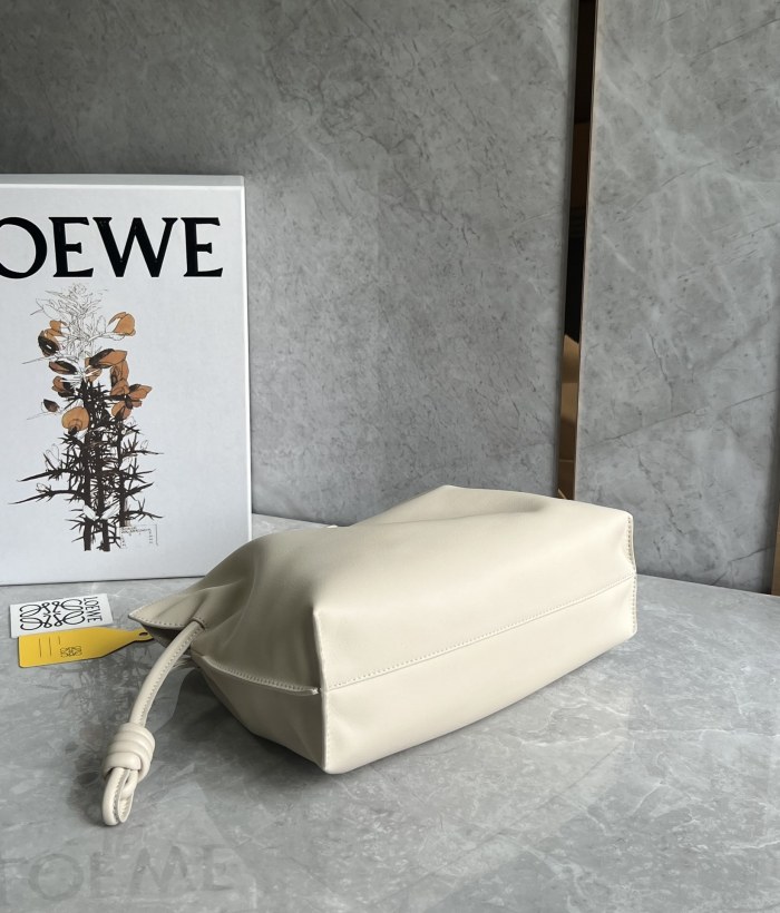 Mini Flamenco Clutch In Nappa Calfskin“30*24.5*10.5CM”-058=