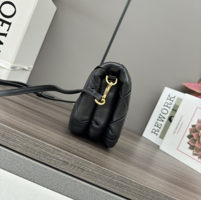 Goya Puffer Bagin Pleated Shiny Nappa Lambskin“20*13*6CM”-039=
