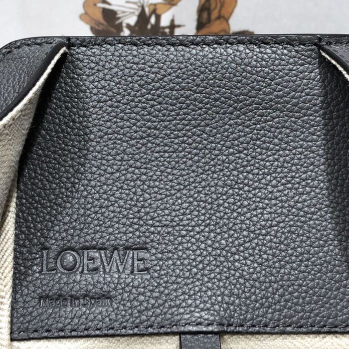 Small Hammock bag in soft grained calfskin“29*26*14CM”-057=