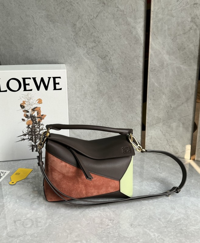 Puzzle Edge Bag In Soft Grained Calfskin“24*16.5*10.5CM”-009=