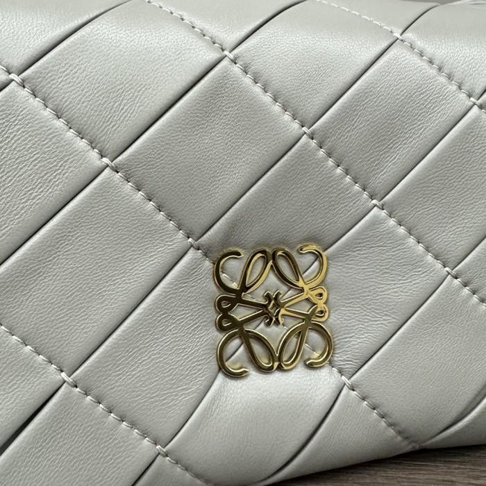 Goya Puffer Bagin Pleated Shiny Nappa Lambskin“20*13*6CM”-039=