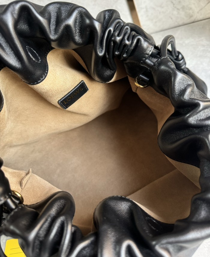 Flamenco Purse In Mellow Nappa Lambskin“41*26*9”-0011=