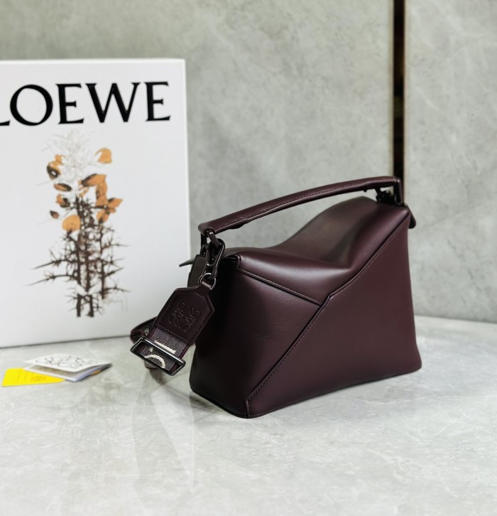 Puzzle Edge Bag In Soft Grained Calfskin“24*16.5*10.5CM”-089=