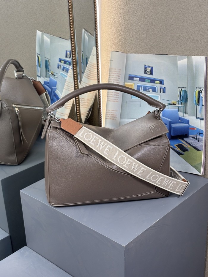 Large Puzzle Edge bag in grained calfskin“32.5*23.5*14.5CM”-0111=