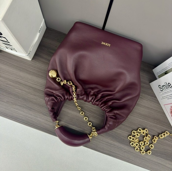 Squeeze Bag In Mellow Nappa Lambskin“29*24*10.5CM”-058=