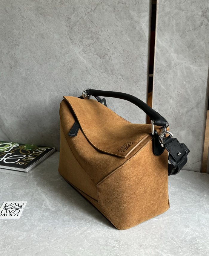 Puzzle Edge Bag In Soft Calfskin“33*21*17CM”-069=