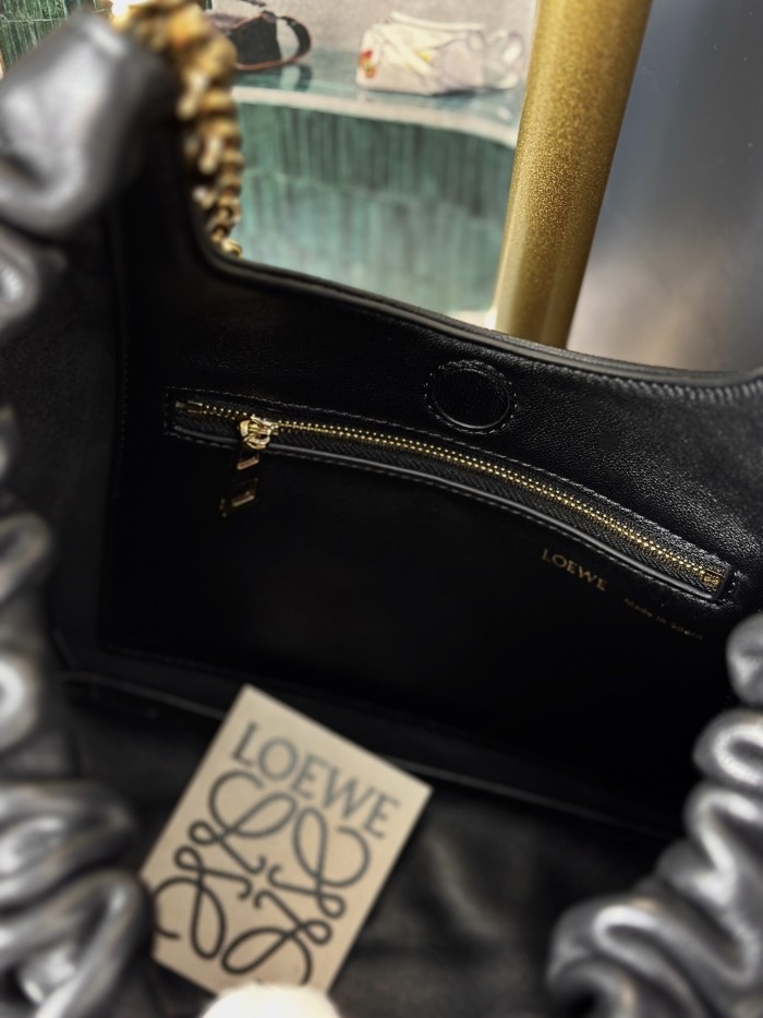 Small Nappa Leather Squeeze Bag“29*24*10.5CM”-058=