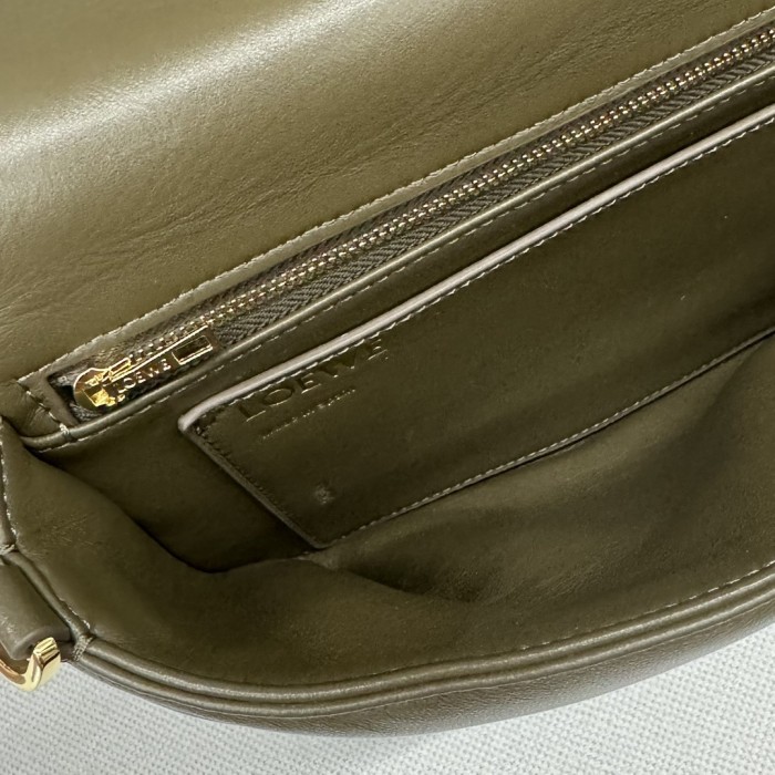 Goya Puffer Bag In Pleated Shiny Nappa Lambskin“23*17*9CM”-0021=