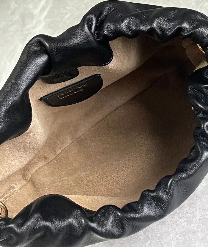 Flamenco Purse Bucket In Mellow Nappa Lambskin“23*17*5.5”-038=