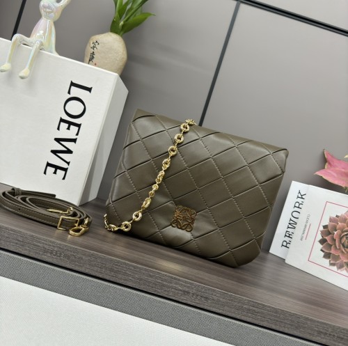Goya Puffer Bag In Pleated Shiny Nappa Lambskin“23*17*9CM”-0021=