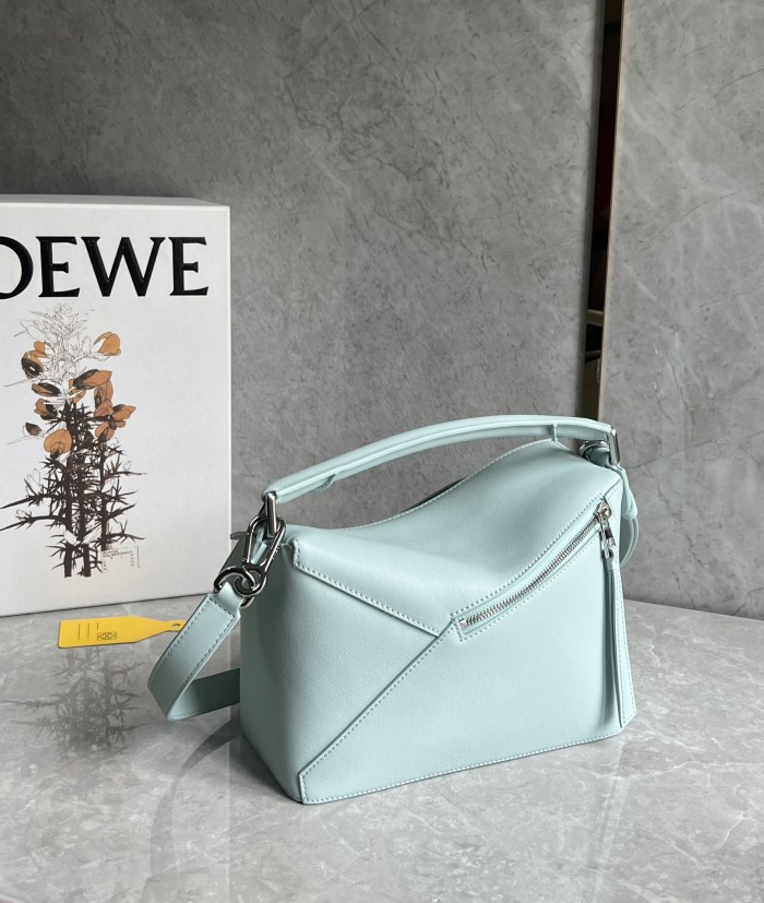 Puzzle Edge Bag In Soft Grained Calfskin“24*16.5*10.5CM”-009=