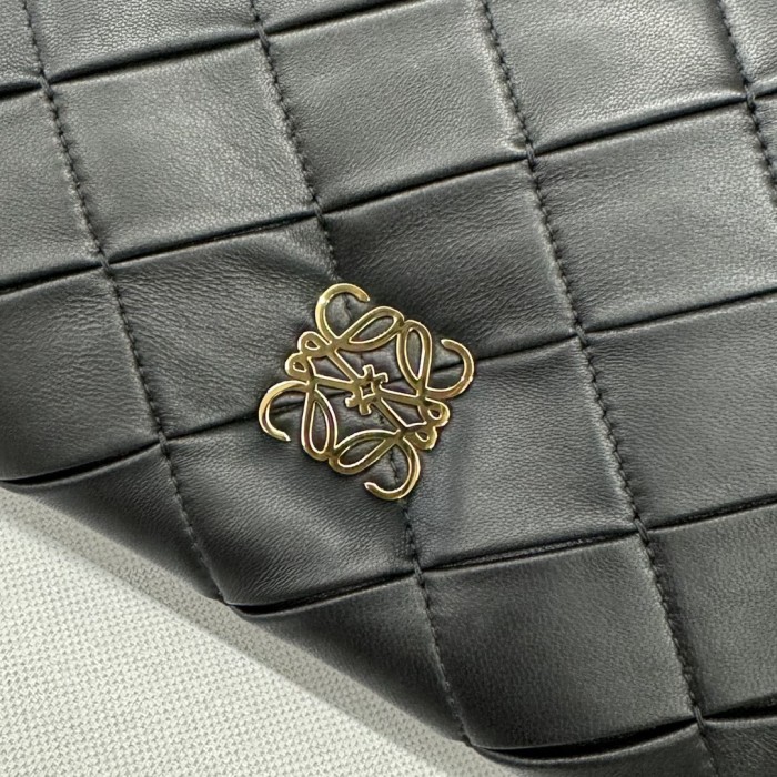 Goya Puffer Bag In Pleated Shiny Nappa Lambskin“23*17*9CM”-0021=