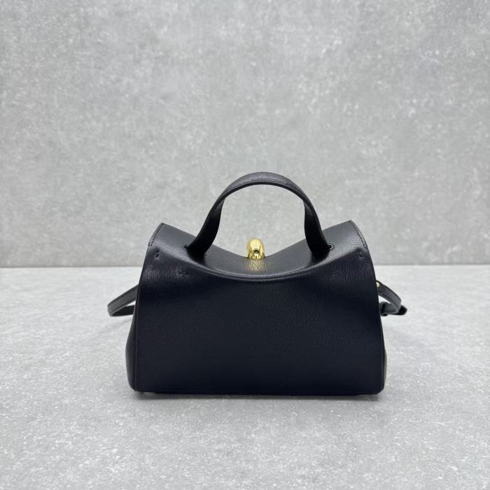 Le petit Valérie“24*18*7.5CM”-089=