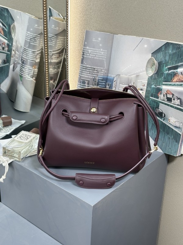 Medium Madrid bag in smooth calfskin“28.5*23*11CM”-089=