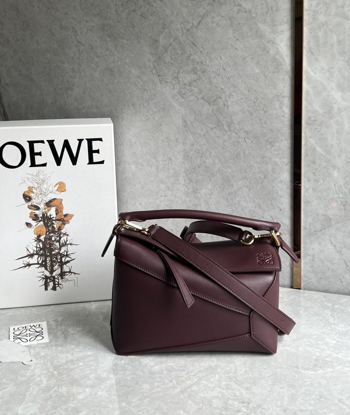 Puzzle Edge Bag In Soft Grained Calfskin“24*16.5*10.5CM”-009=