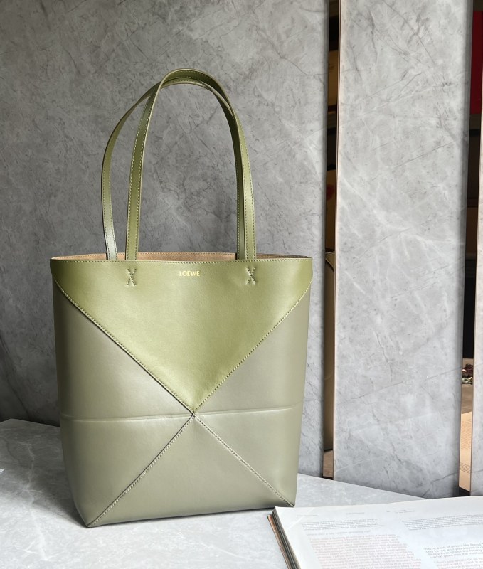Puzzle Fold Tote In Shiny Calfskin“31.5*25.5*14.5CM”-058=