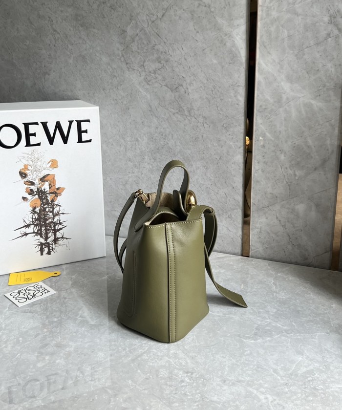 Pebble Bucket Bag In Soft Grained Calfskin“19.5*16*16CM”-009=