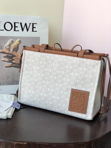 Cushion tote“35*27*19CM”-085=