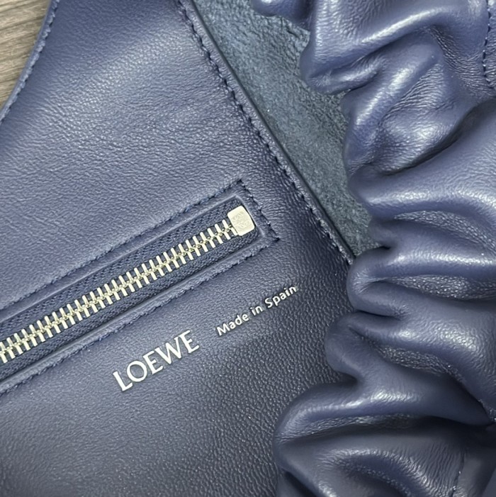 Squeeze Bag In Mellow Nappa Lambskin“29*24*10.5CM”-058=