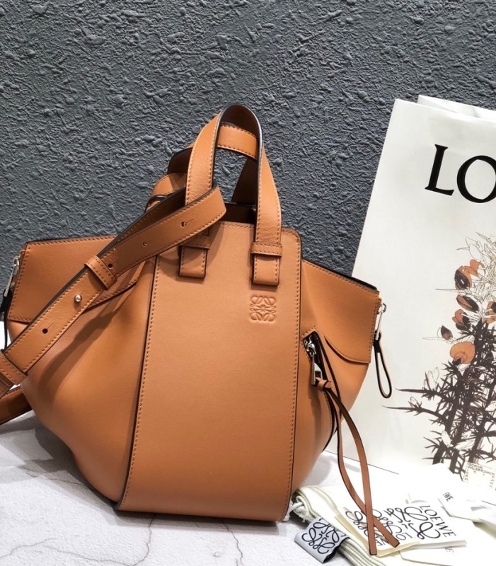 Small Hammock bag in classic calfskin“29*26*14CM”-057=