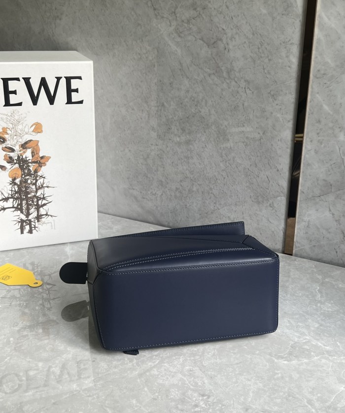 Puzzle Edge Bag In Soft Grained Calfskin“24*16.5*10.5CM”-059=