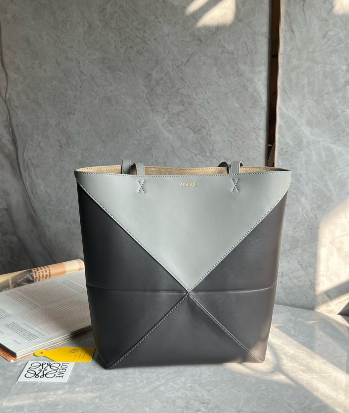 Puzzle Fold Tote In Shiny Calfskin“31.5*25.5*14.5CM”-058=