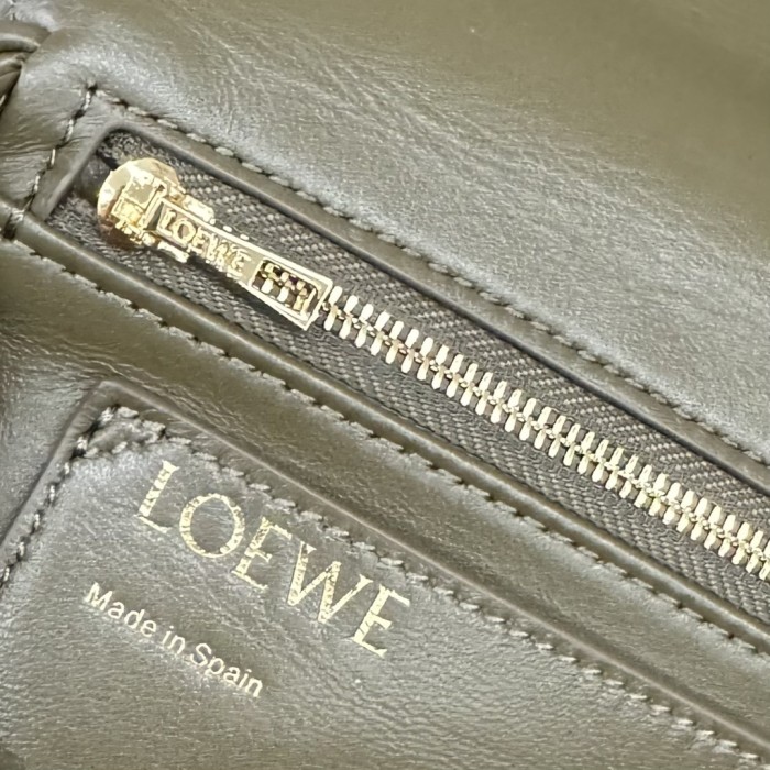 Goya Puffer Bag In Pleated Shiny Nappa Lambskin“23*17*9CM”-0021=