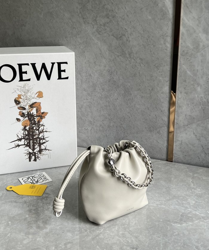 Flamenco Purse Bucket In Mellow Nappa Lambskin“23*17*5.5”-038=