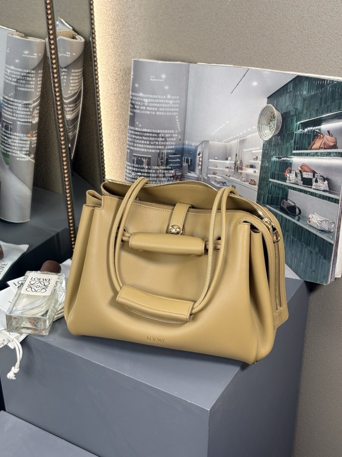 Medium Madrid bag in smooth calfskin“28.5*23*11CM”-089=