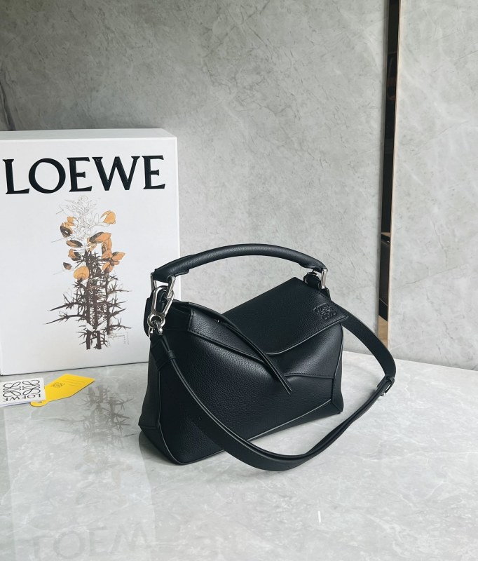 Puzzle Edge Bag In Soft Grained Calfskin“24*16.5*10.5CM”-009=