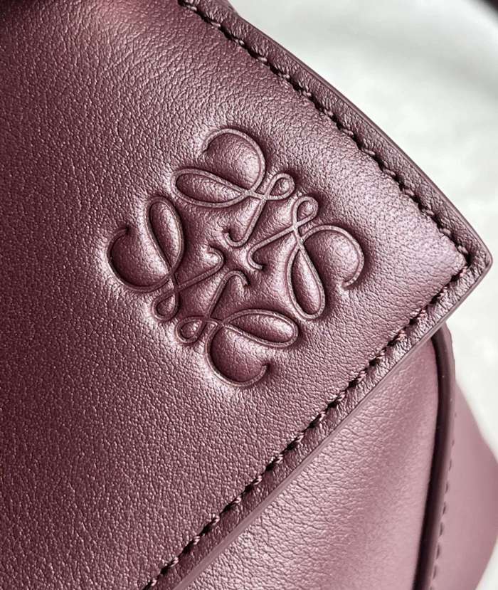 Puzzle Edge Bag In Soft Grained Calfskin“24*16.5*10.5CM”-009=