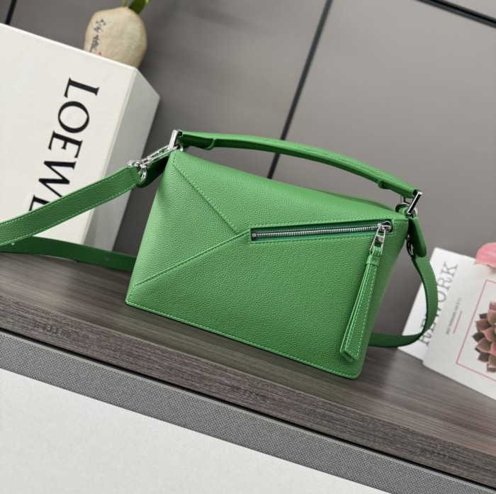 Puzzle Edge Bag In Soft Grained Calfskin“24*16.5*10.5CM”-009=