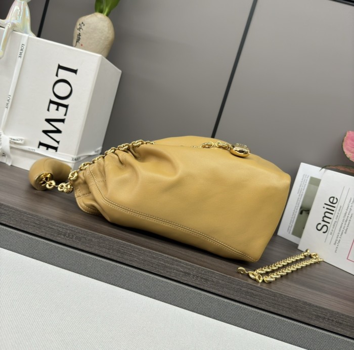 Squeeze Bag In Mellow Nappa Lambskin“29*24*10.5CM”-058=