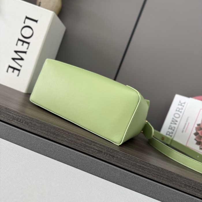 Puzzle Edge Bag In Soft Grained Calfskin“24*16.5*10.5CM”-009=