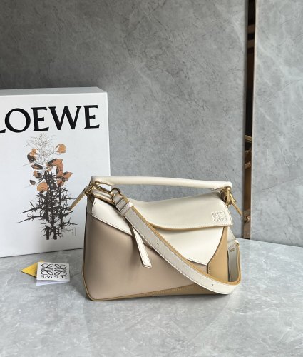 Puzzle Edge Bag In Soft Grained Calfskin“24*16.5*10.5CM”-009=