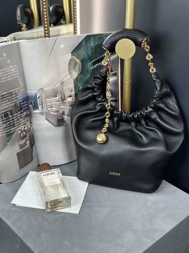 Small Nappa Leather Squeeze Bag“29*24*10.5CM”-058=